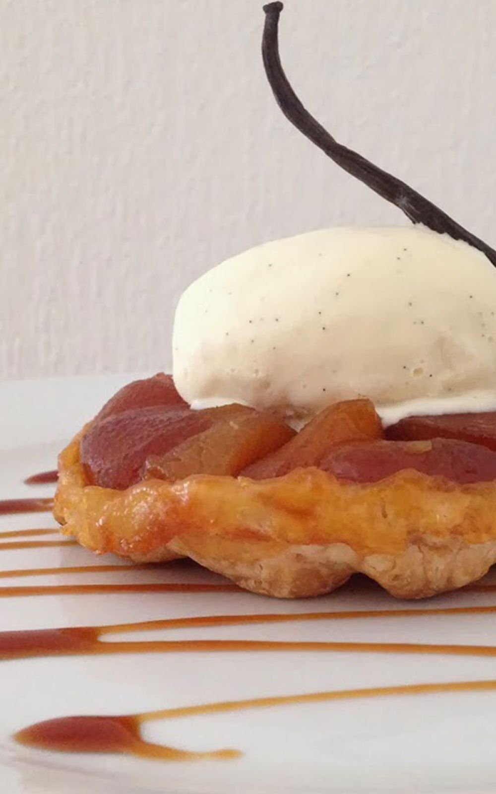 Tarte Tatin aux pommes et glace vanille